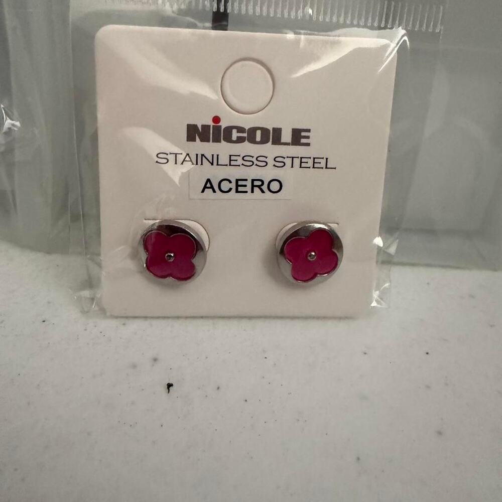 Pink and silver clover stainless steel earrings